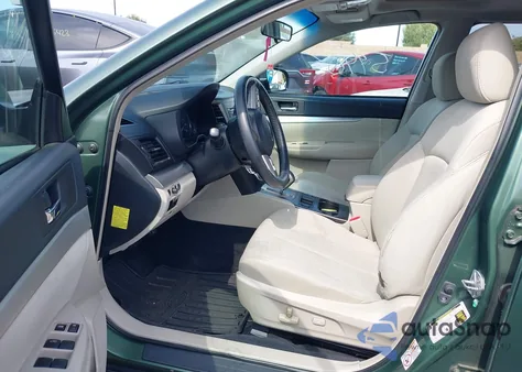 2010 Subaru Outback 3.6R Premium z USA, uszkodzony, nr VIN 4S4BRDGC2A2373516